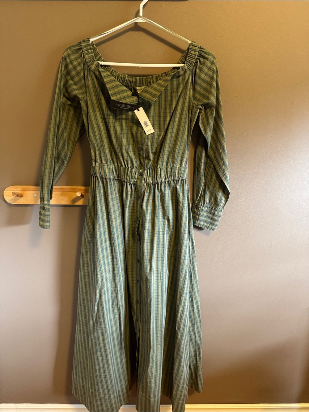 Banana Republic Green Plaid Long-Sleeve Midi Dress
